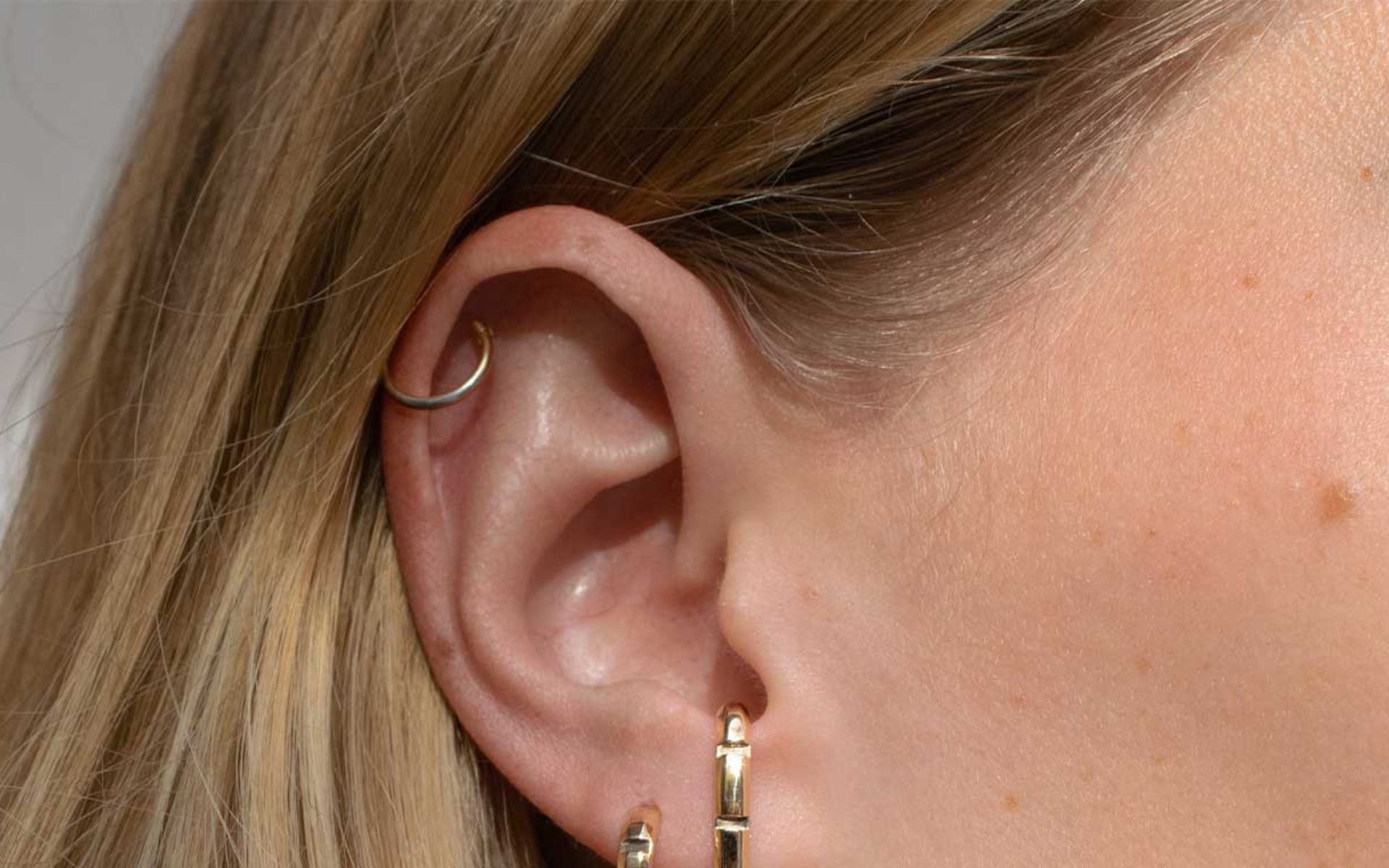 Helix Piercing Gold