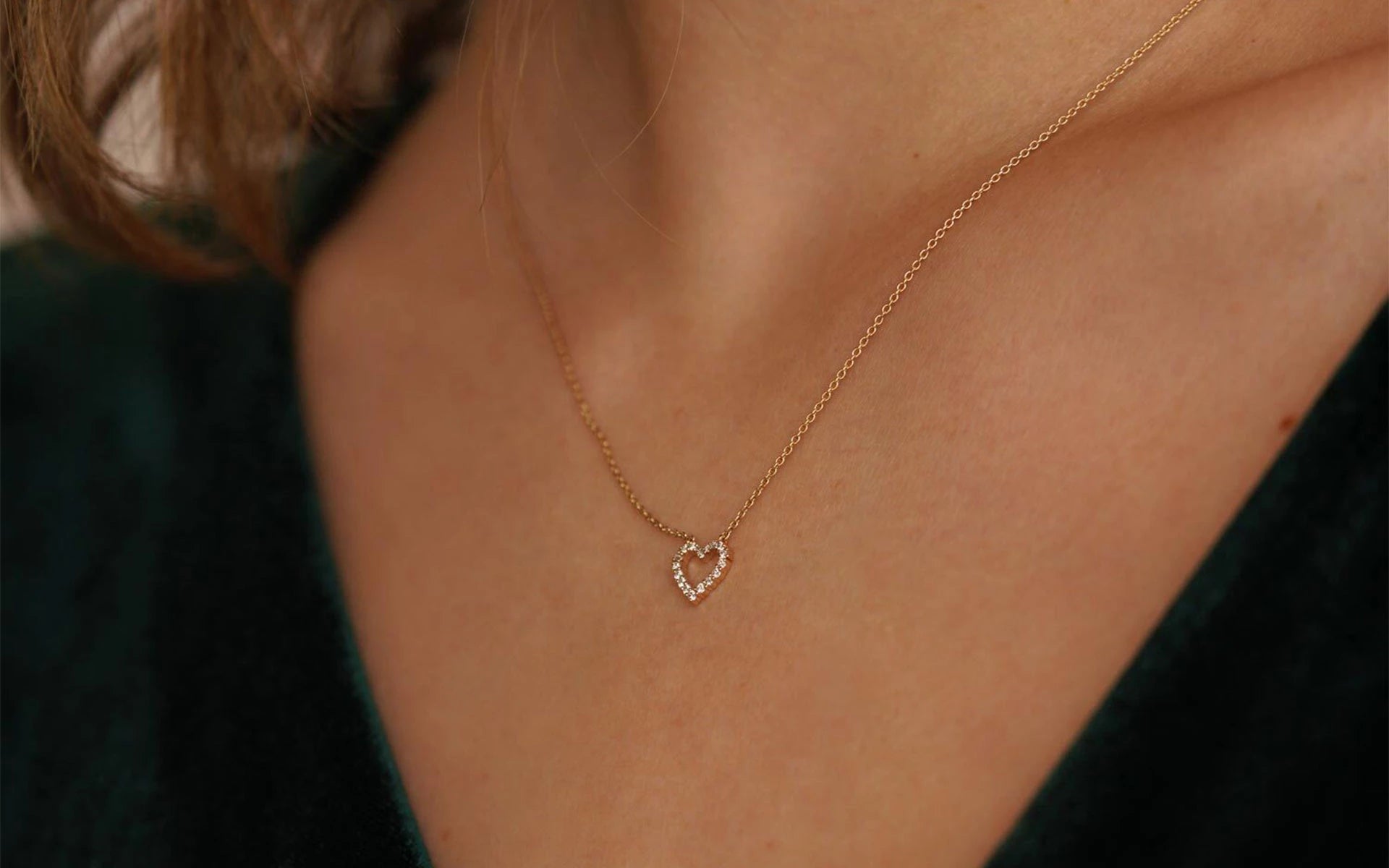 filigrane Herzkette mit nachhaltig natürlichen Diamanten