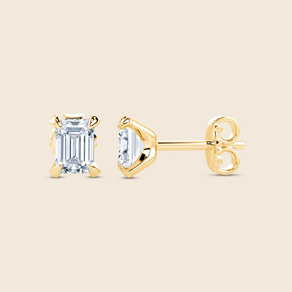 Gold Studs mit Emerald-Schliff Diamant seitlich