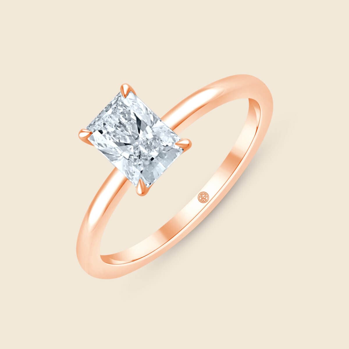 Auffälliger Radiant-Verlobungsring mit einem Lab-Diamanten in Roségold