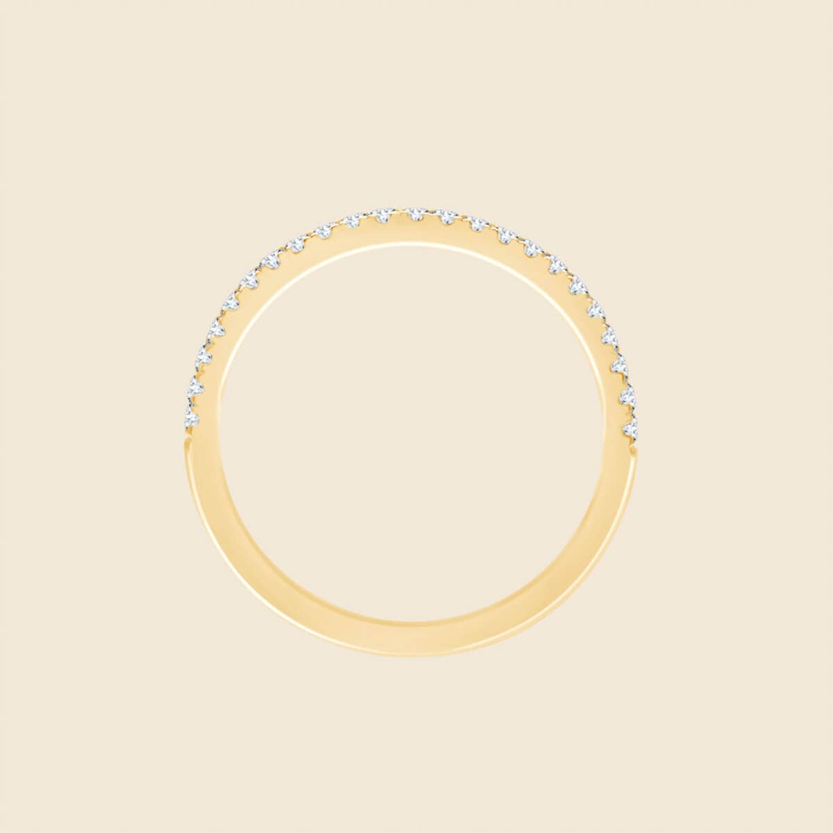 Eleganter Ring mit Labor- Diamanten besetzt