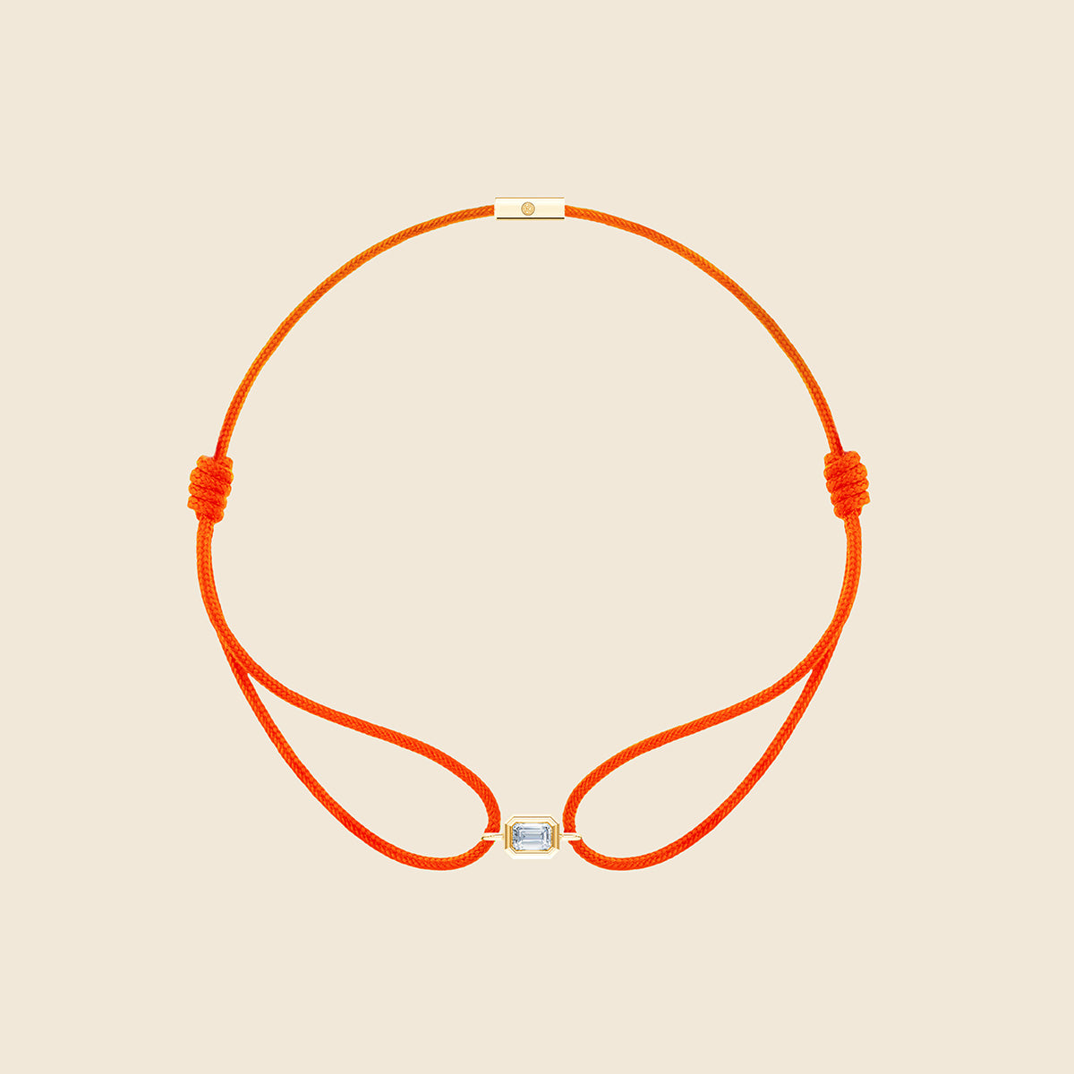 orangenes Kordarmband mit Lab Diamanten in Smaragd-Schliff und goldener Fassung