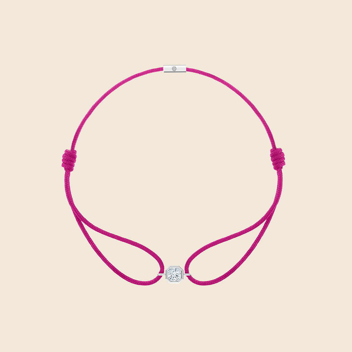 Pinkes Kordarmband mit Lab Diamanten in Asscher-Schliff mit weißgoldener Fassung