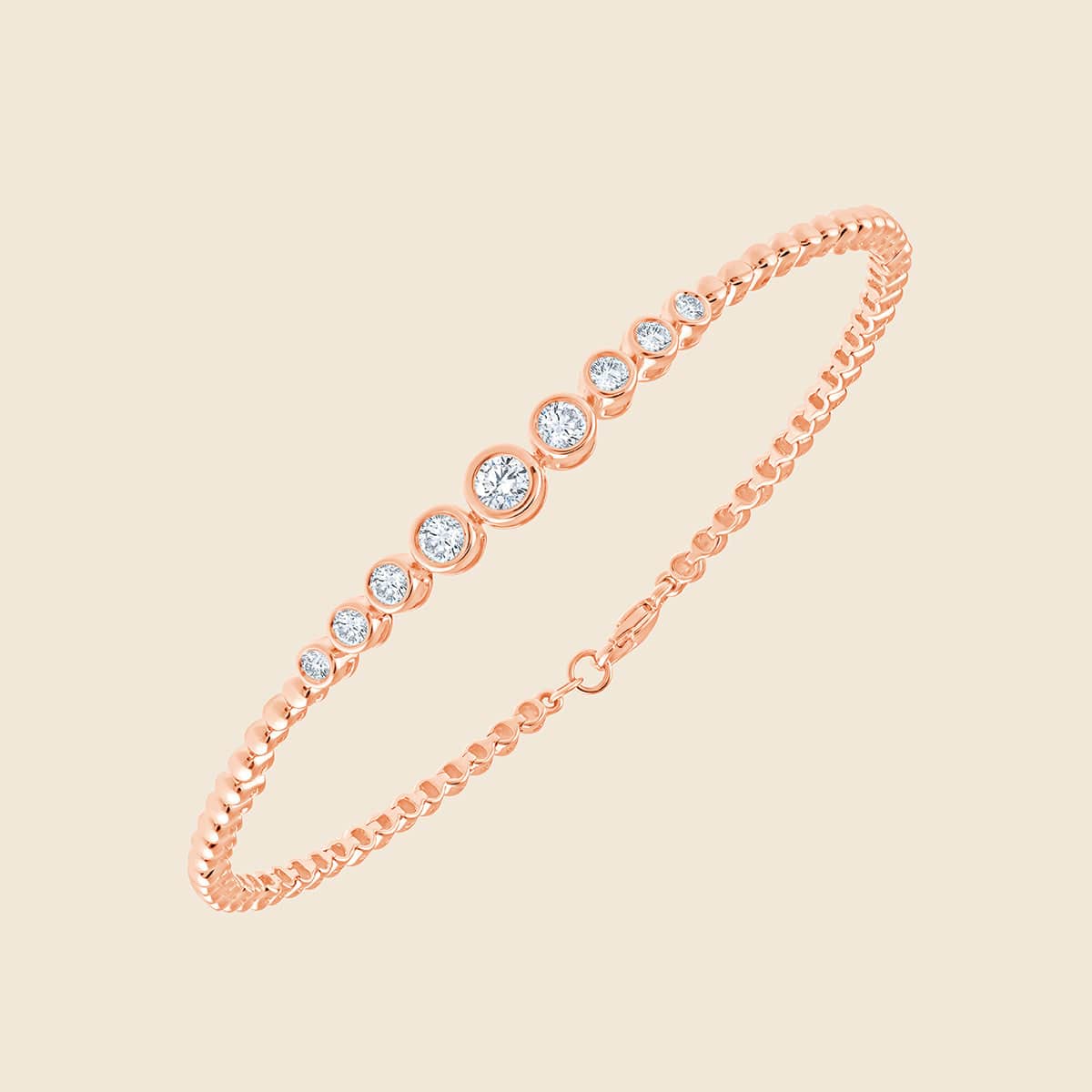 Armband in Rose mit Lab Diamanten, die zur Mitte hin größer verlaufen