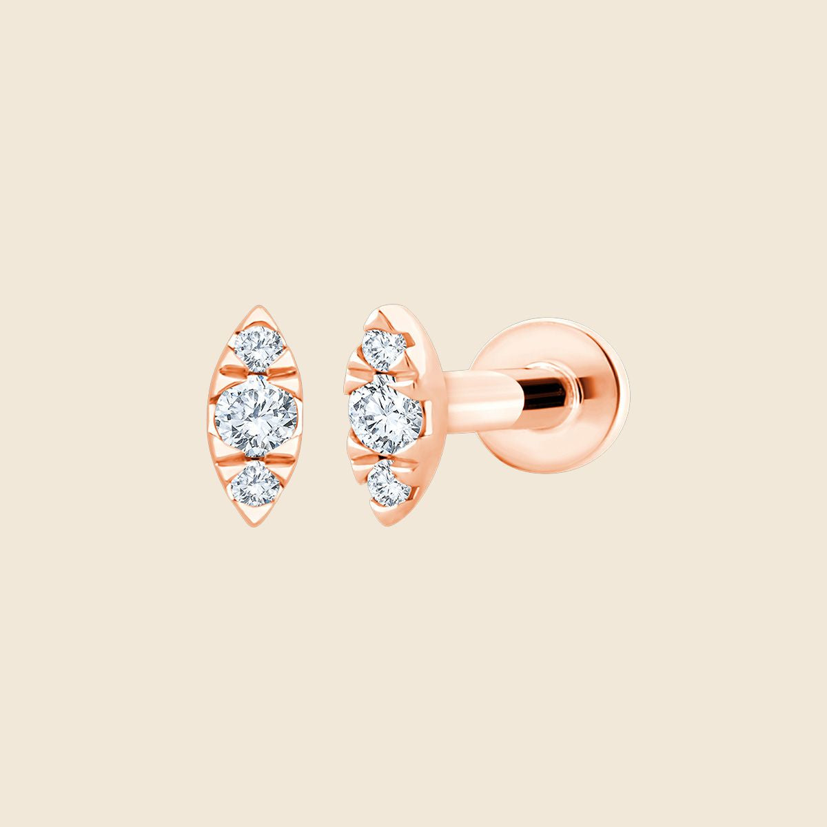 dezentes Piercing in Rosegold mit drei Lab Diamanten