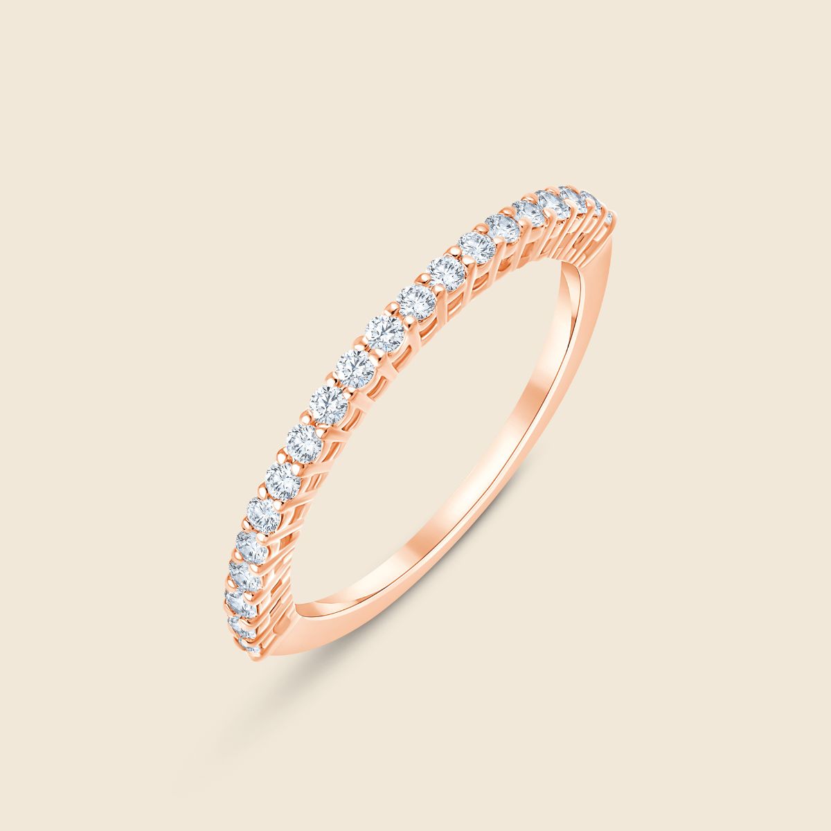 Ehering Rosegold mit aneinandergereihten runden Labor Diamanten in zierlicher Krappenfassung