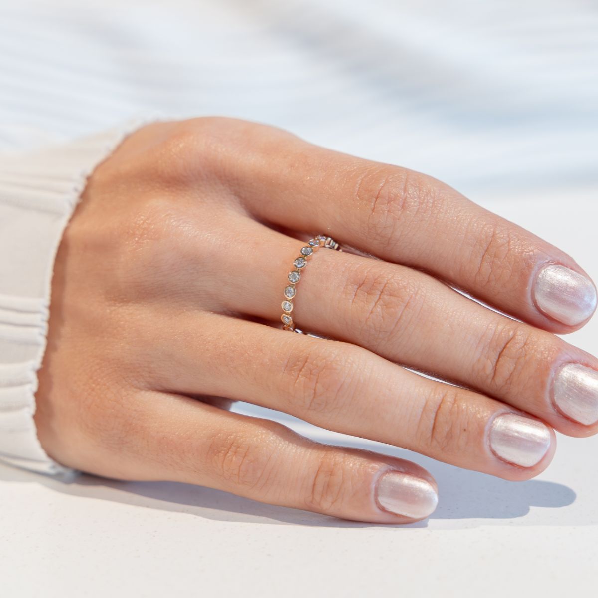 Peculiar Petite Bezel Band
