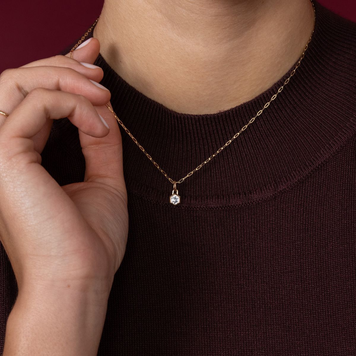 Nahaufnahme Kette in 14k Gelbgold mit Lab Diamanten