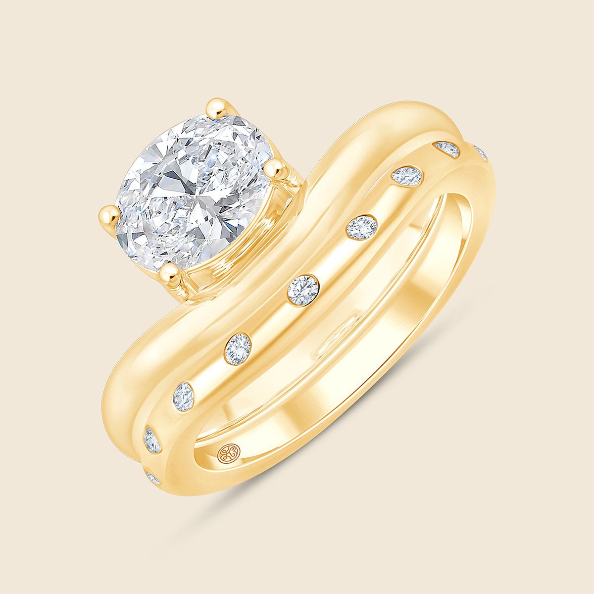 Nami Oval Band