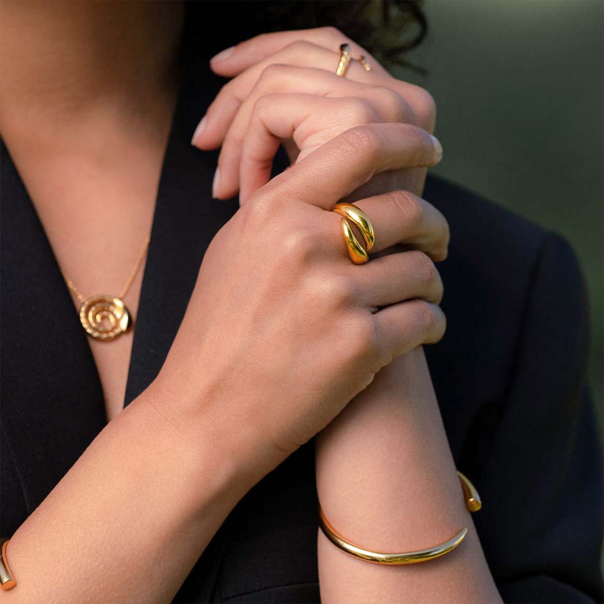 Tembo Yin Yang Ring