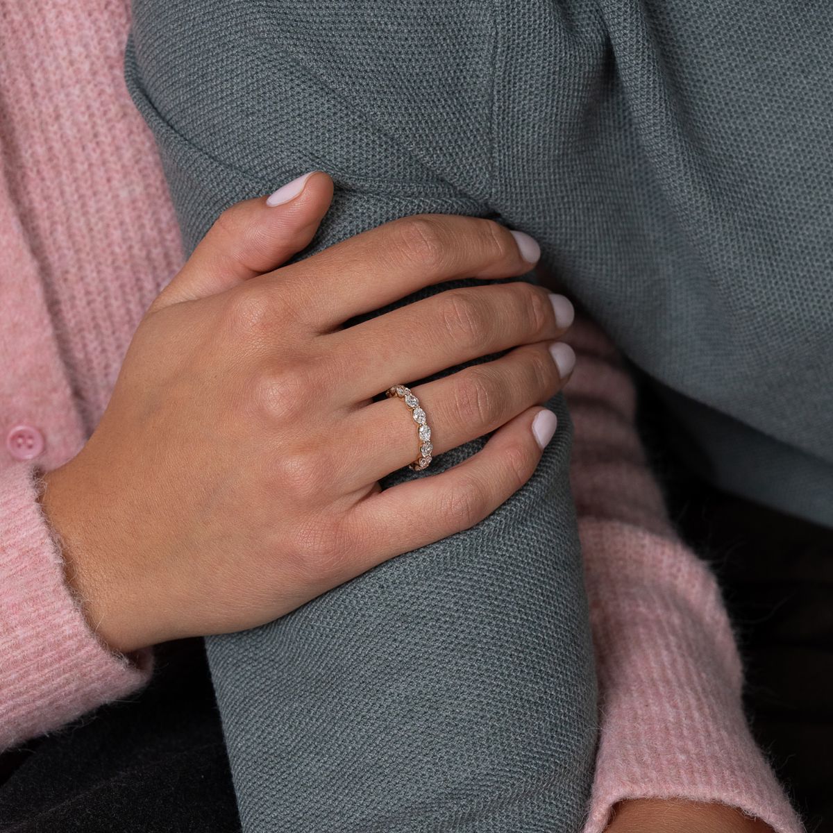 Peculiar Sleeping Oval Eternity Band