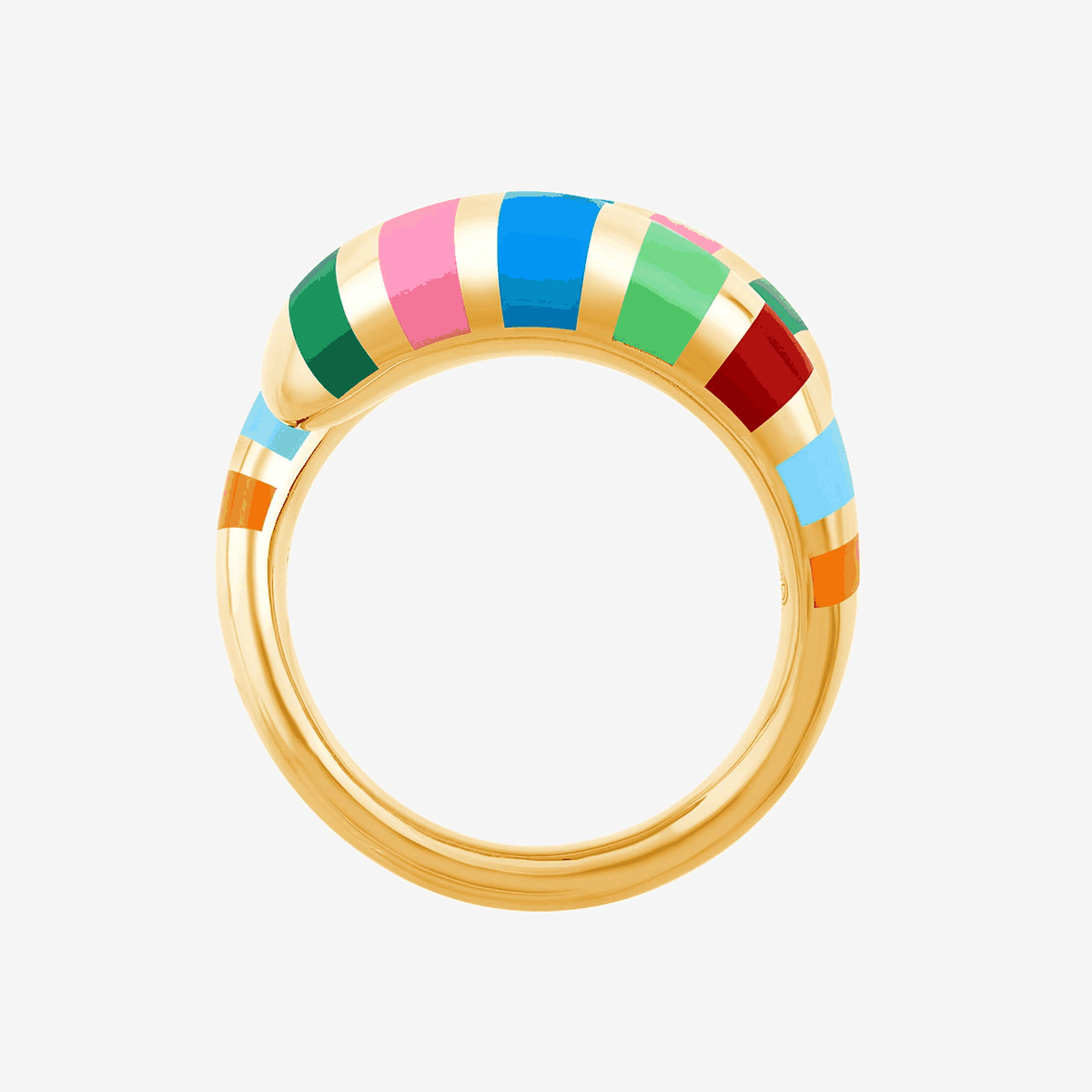 Gelbgoldener, offener Ring mit breiter, überlappender Form mit bunten, horizontalen Streifen, Frontalansicht.