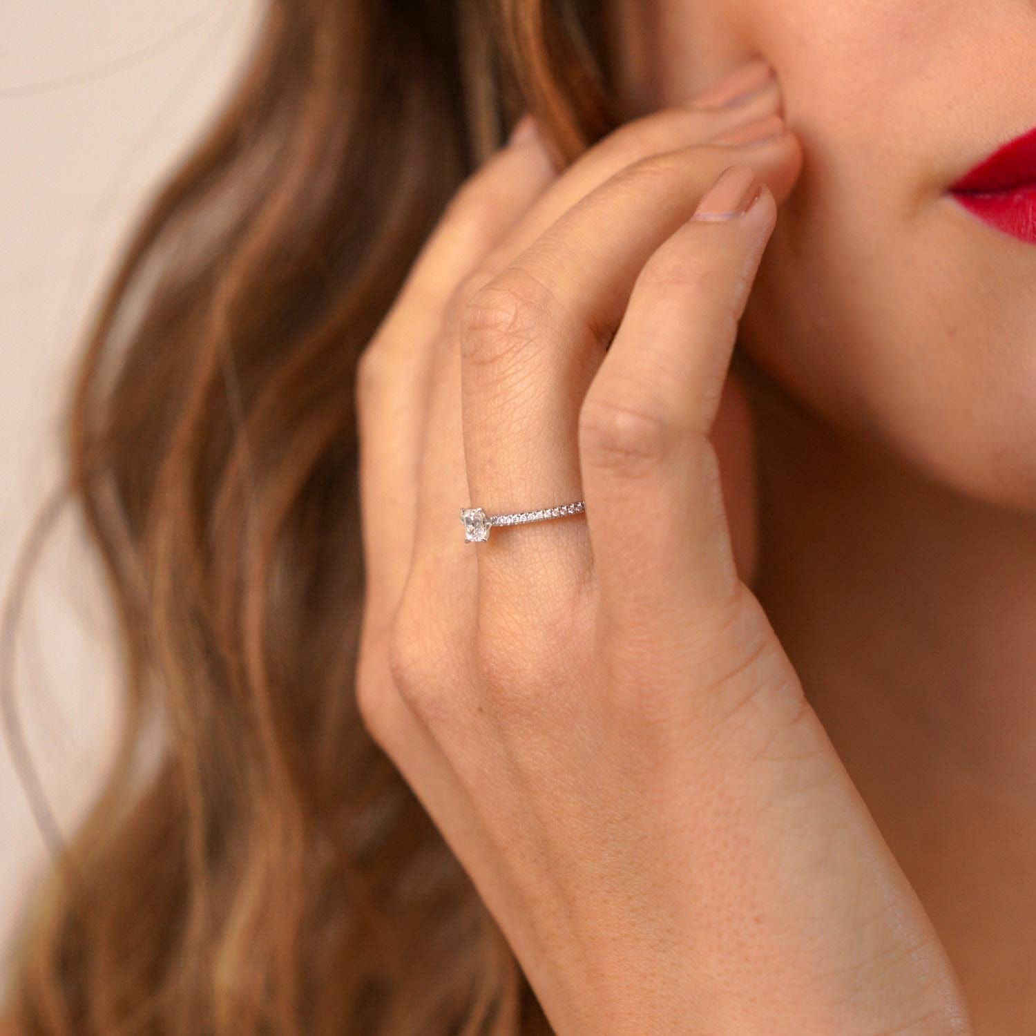 Micro Caress Emerald Ring