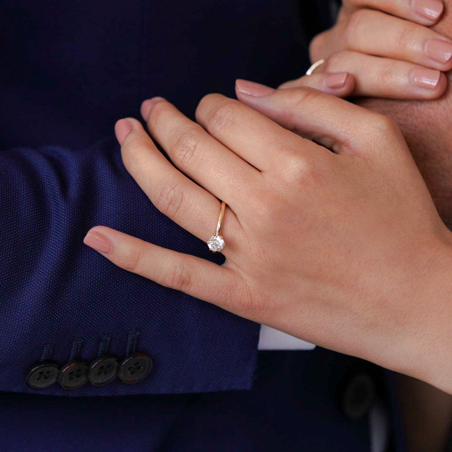 Lily Six Prong Ring