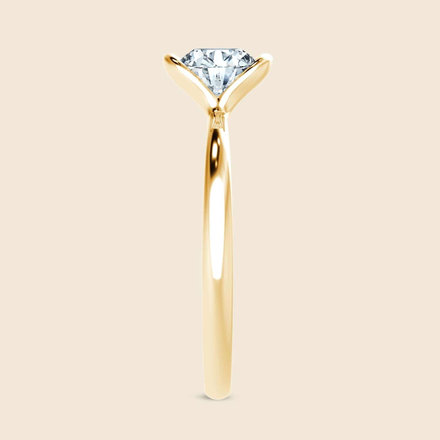 Round Half Iris Ring