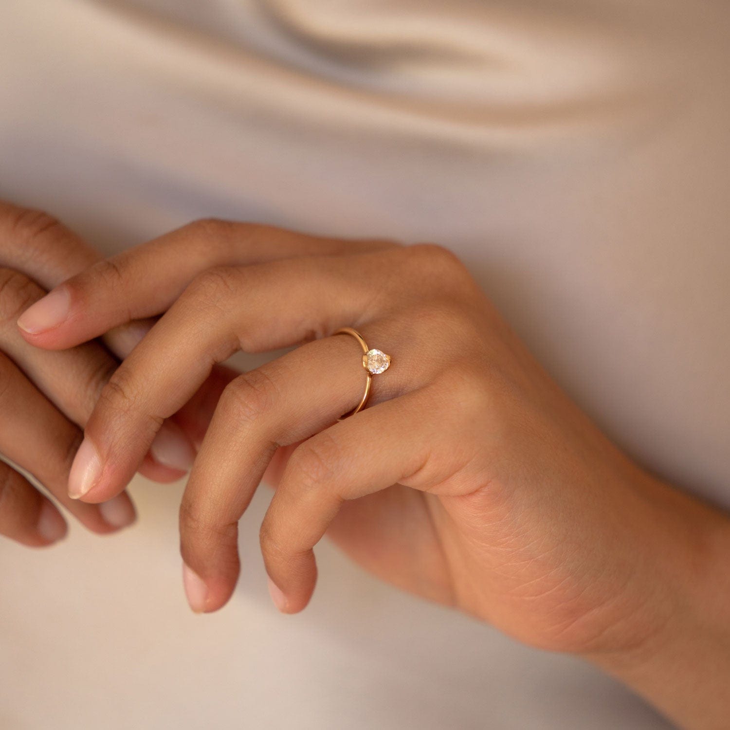 Round Half Iris Ring