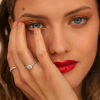 Arch Cross Round Micro Ring