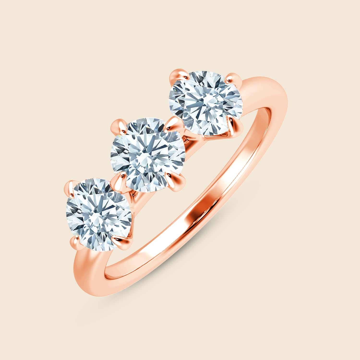 Lily Round Tri Ring