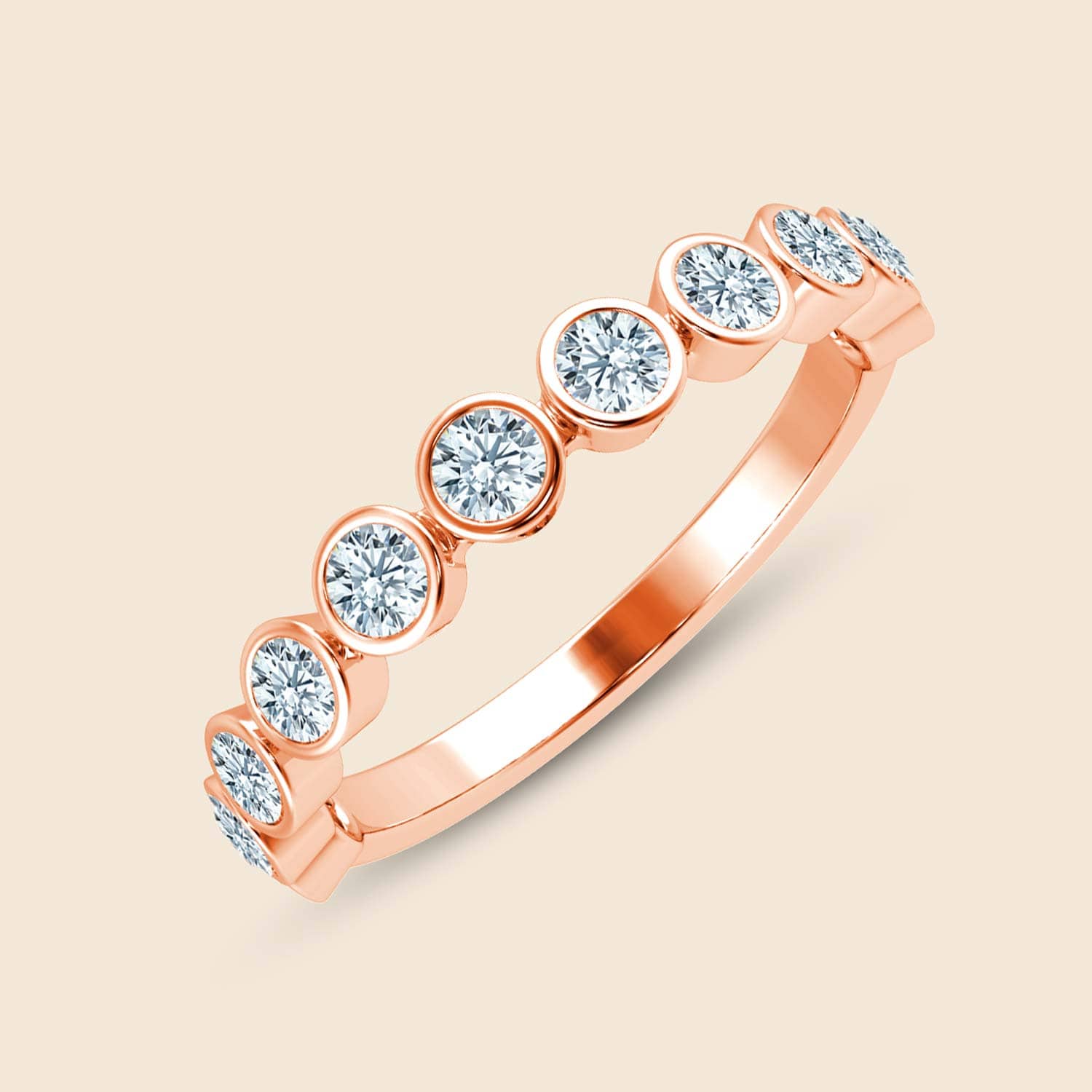 Edler Ring in Rose mit Lab-Diamanten verziert