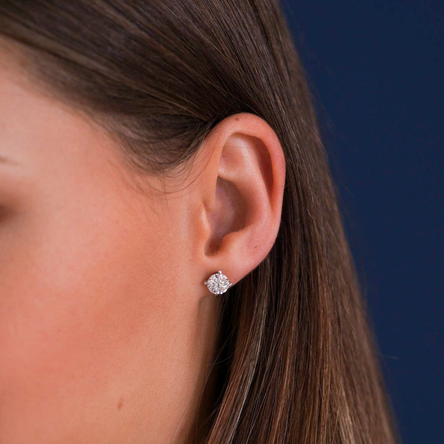 Lily Round Studs