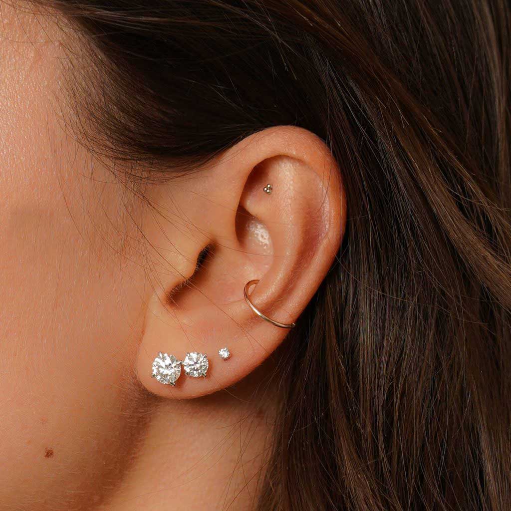 224---Grand-Round-Studs