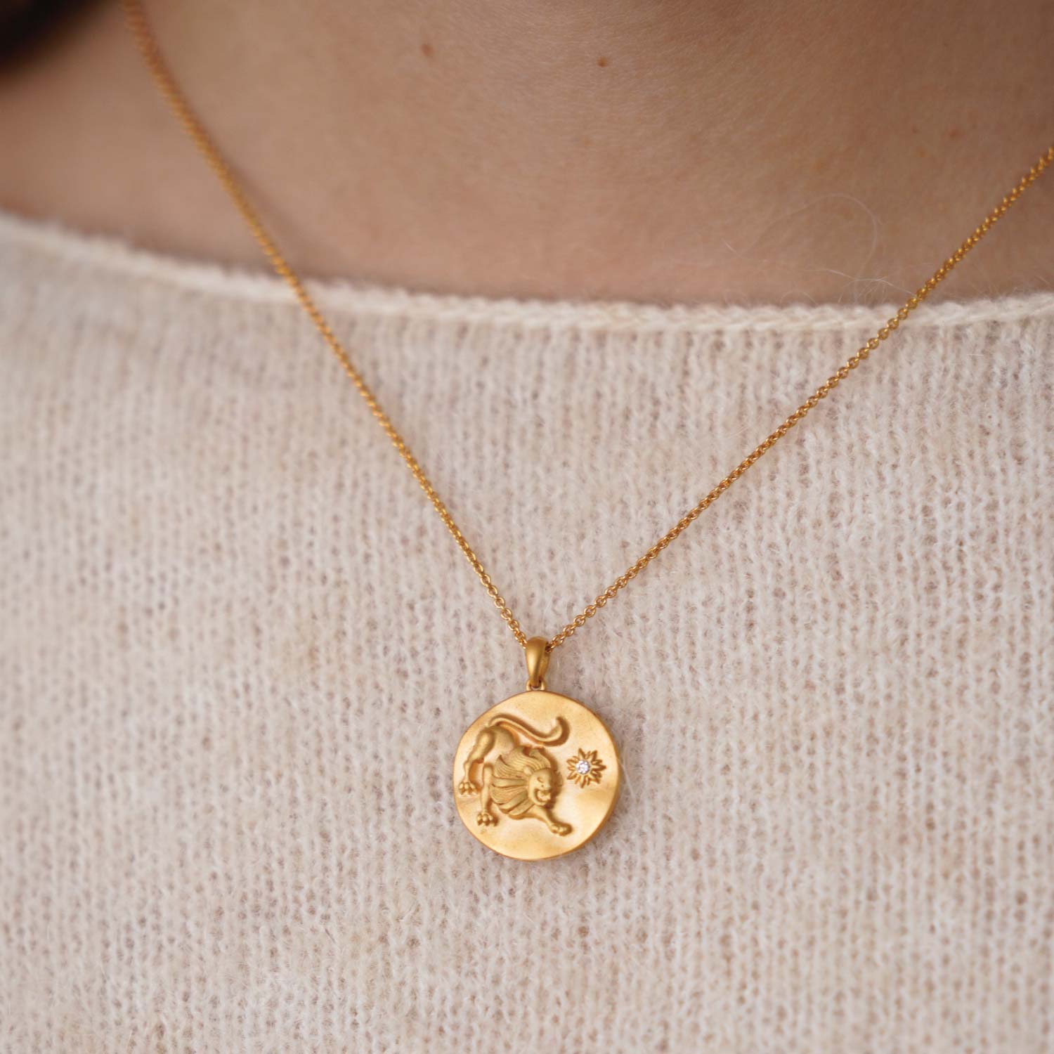 Indus Zodiac Leo Pendant