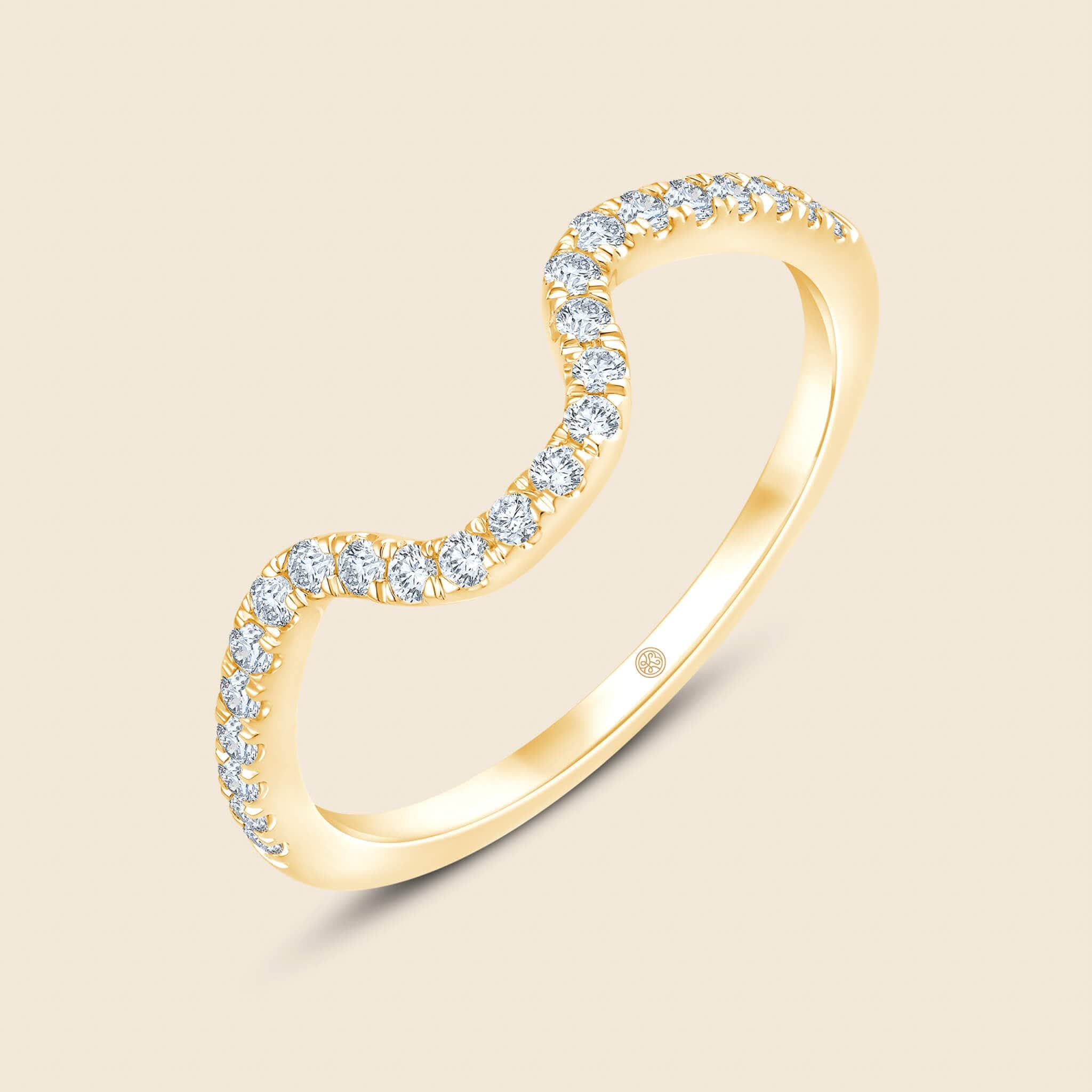 kantig chevronartiger Toi et Moi Band in 14k Gelbgold