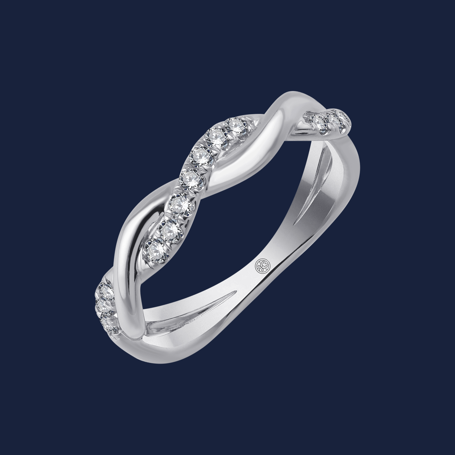 Medium Braided Diamond Band