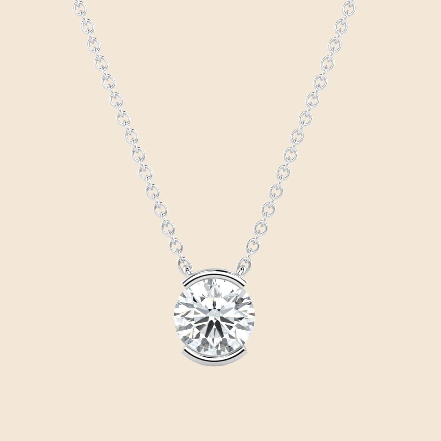 Half Iris Round Kette Weiß