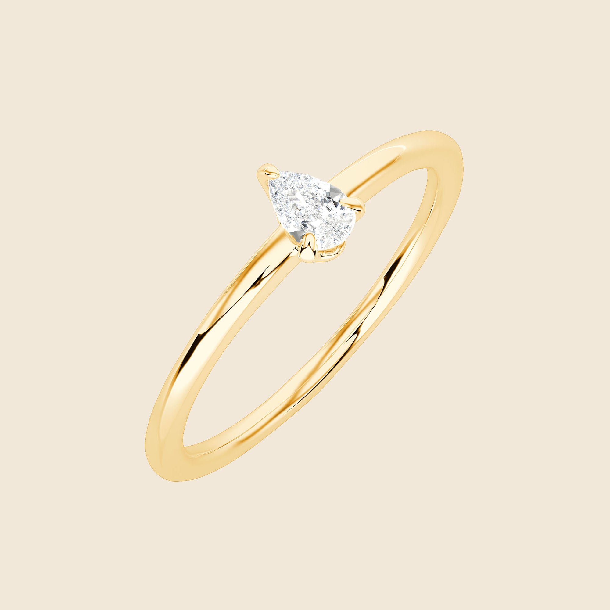 Diamantring mit Tropfenschliff