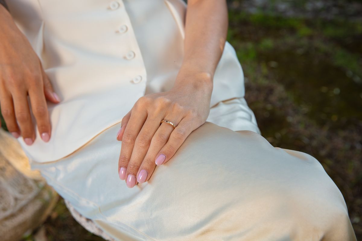 Die Jugendliebe jung heiraten: Verheiratet und glücklich mit Anfang 20 