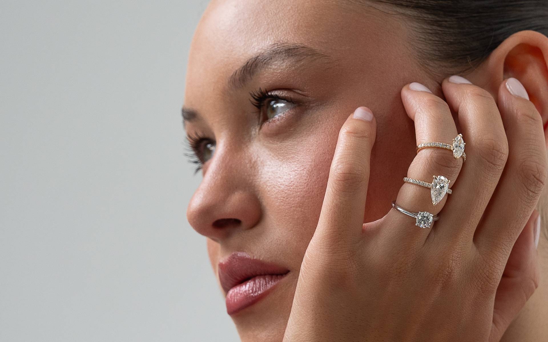 Ringfassungen: Die Kunst der Edelsteinfassung in Ring, Ketten und Armbändern