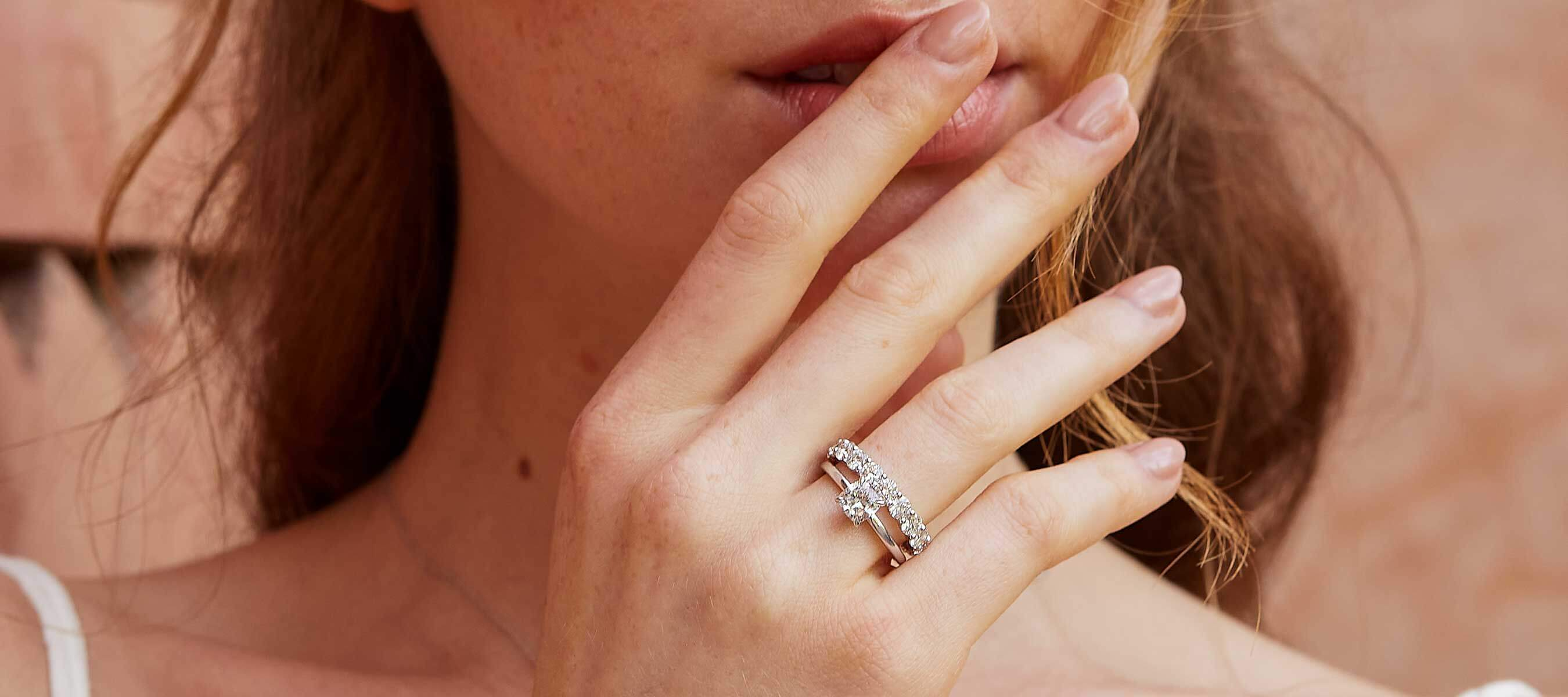 Eheringe mit Diamanten