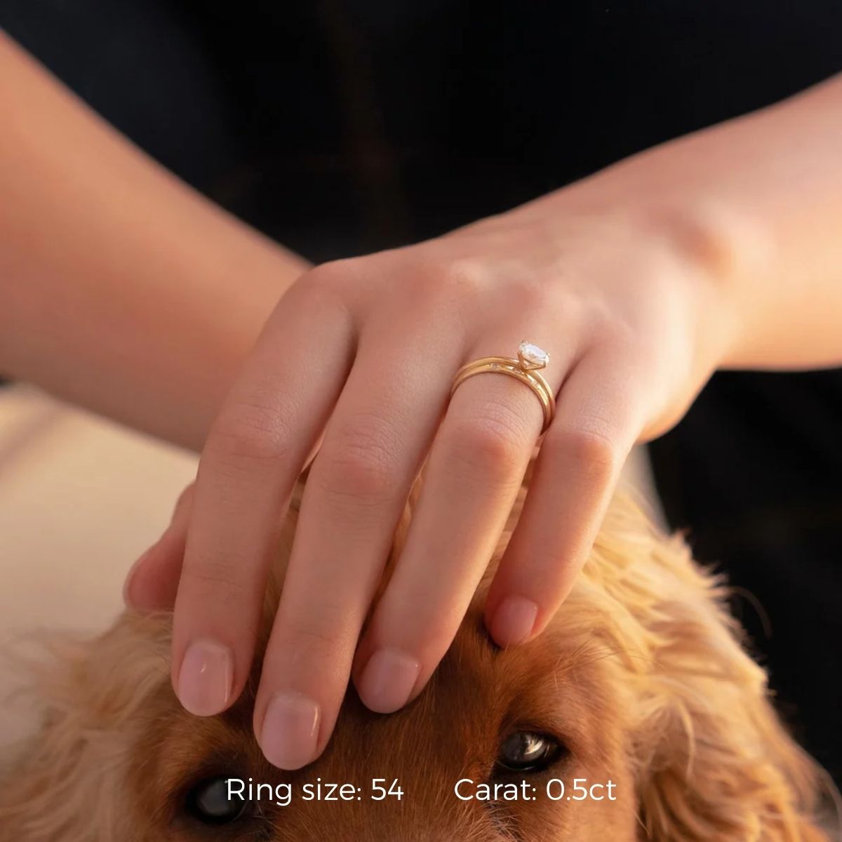 Lily-Ring ovaler Diamant Seitenansicht Gelbgold