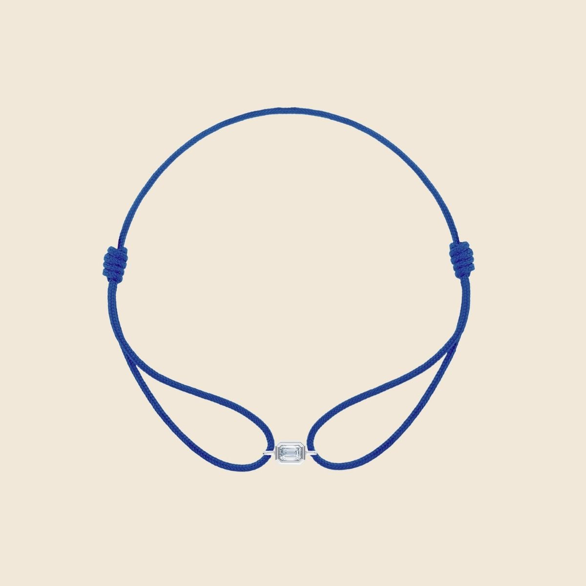 blaues Kordarmband mit Lab Diamanten in Smaragd-Schliff mit Fassung weiß