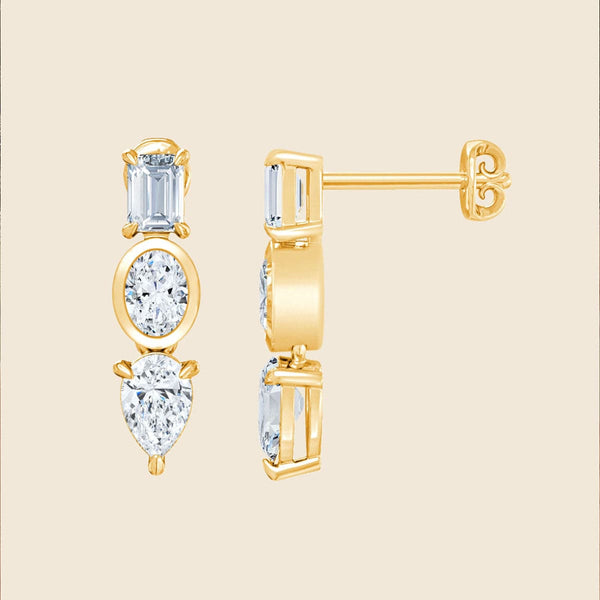 goldene Ohrhänger mit Lab Diamanten in Smaragt-, Oval- und Birnenschliff  