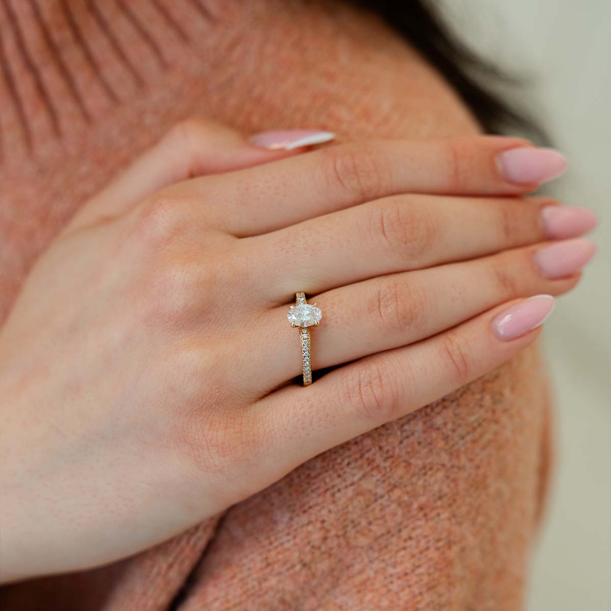 Paisley Oval Micro Ring