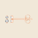 modernes 14k Piercing in Rosegold mit Lab Diamanten