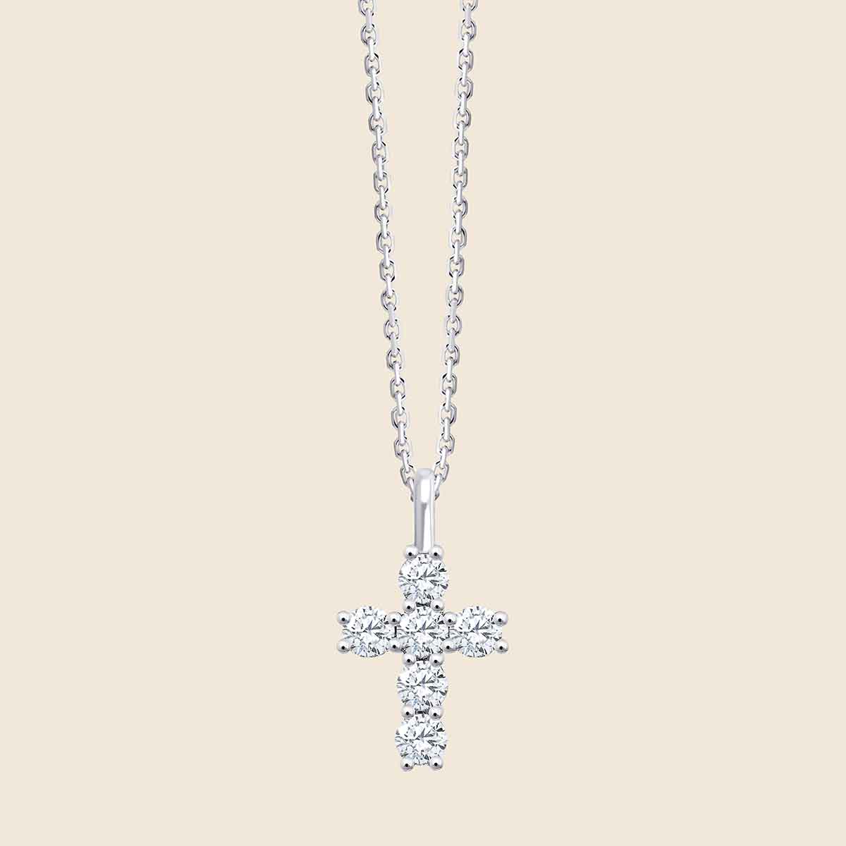 Filigrane Kreuzkette in 14k Weissgold mit sechs Lab Diamanten im Rundschliff.