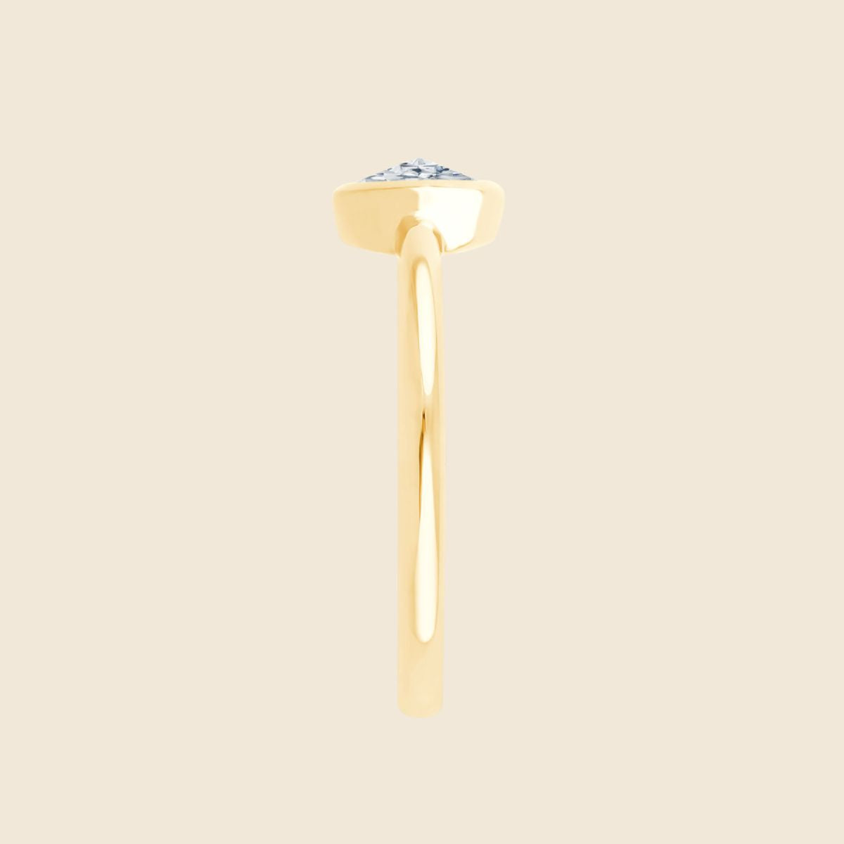 Iris Round Rose Ring