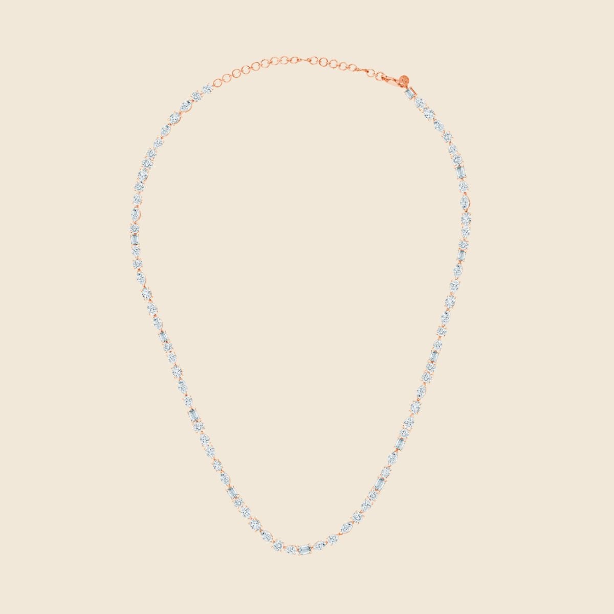 Rosegoldene Kette aus Labor Diamanten in Krappenfassungen mit verschiedenen Schliffen