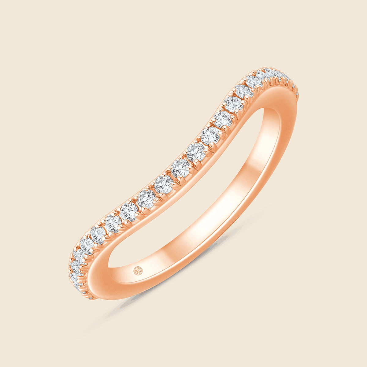Wellenförmiger Rosegoldring mit kleinen rund geschliffenen Lab Diamanten