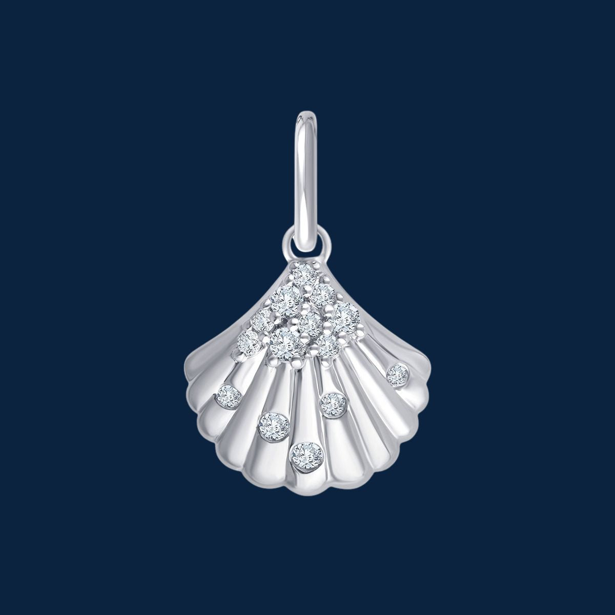 Muschel Anhänger mit natürlichen Diamanten in 14k Weißgold