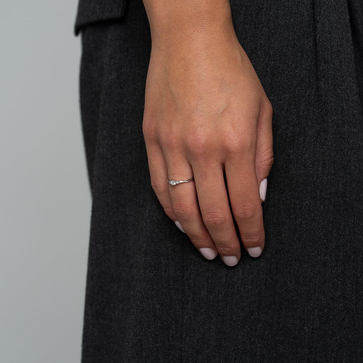 Petite Tri Twisted Ring