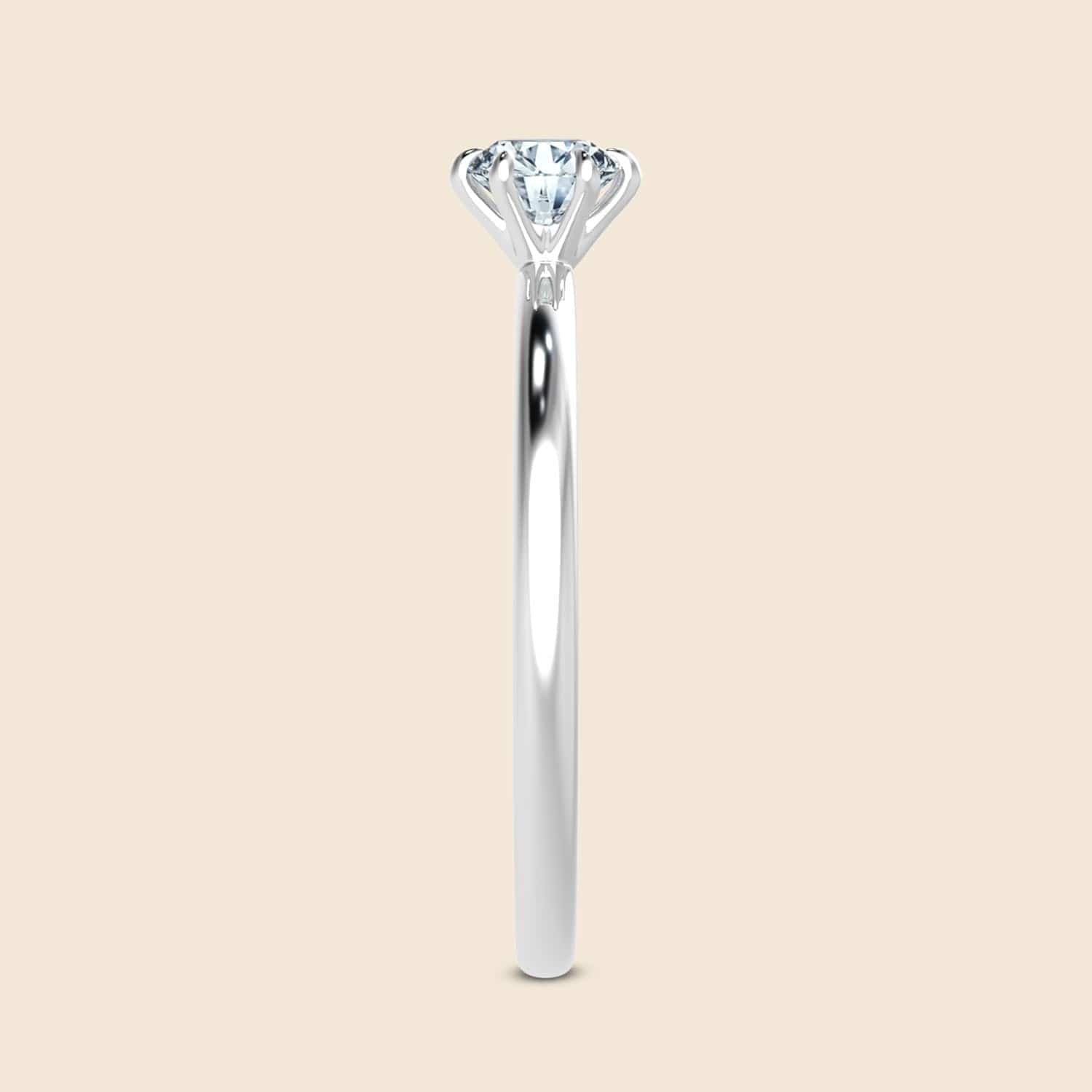 Lily Six Prong Ring