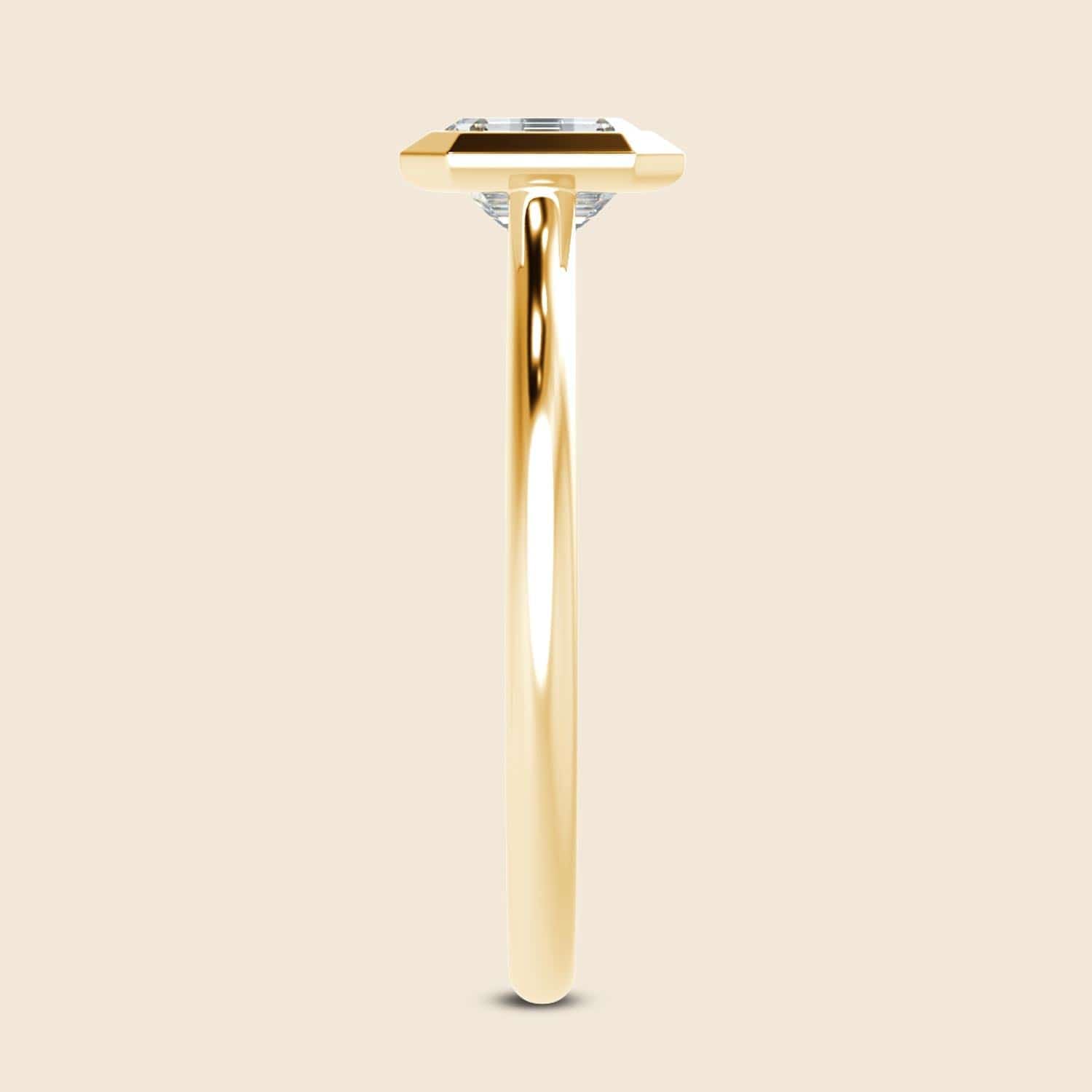 Emerald Floating Iris Ring