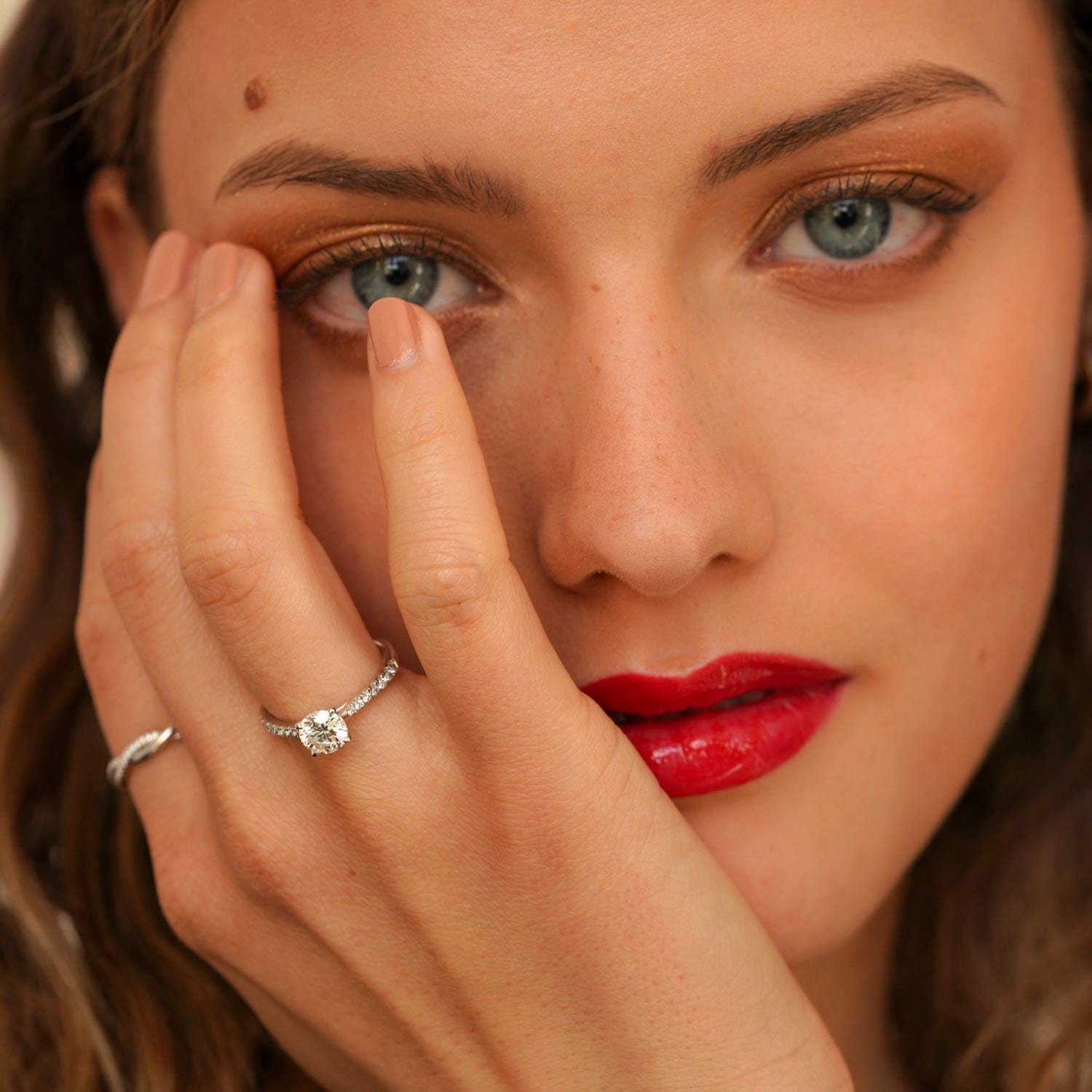 Arch Round Cross Micro Ring