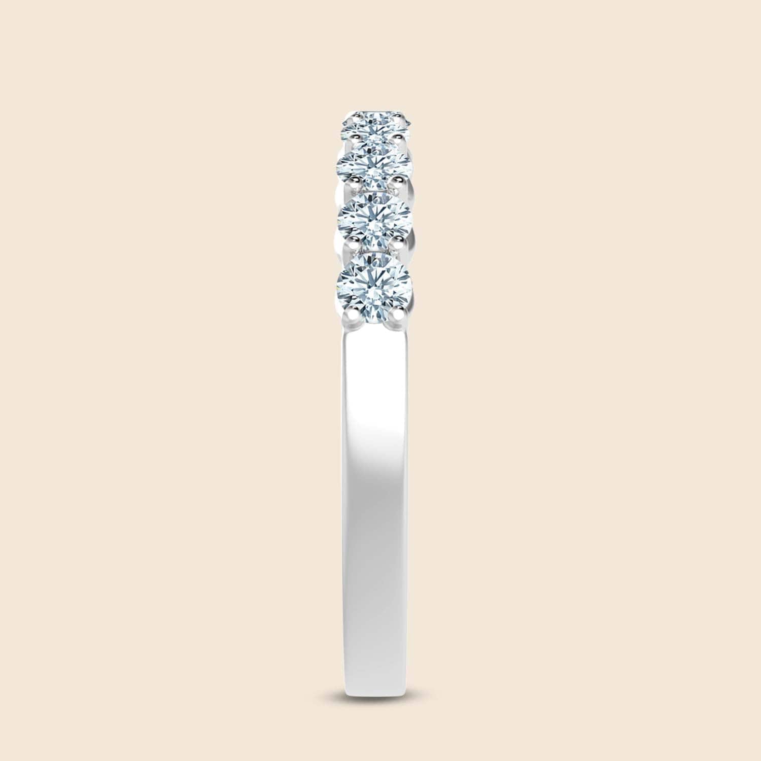 Peculiar Tiara Band