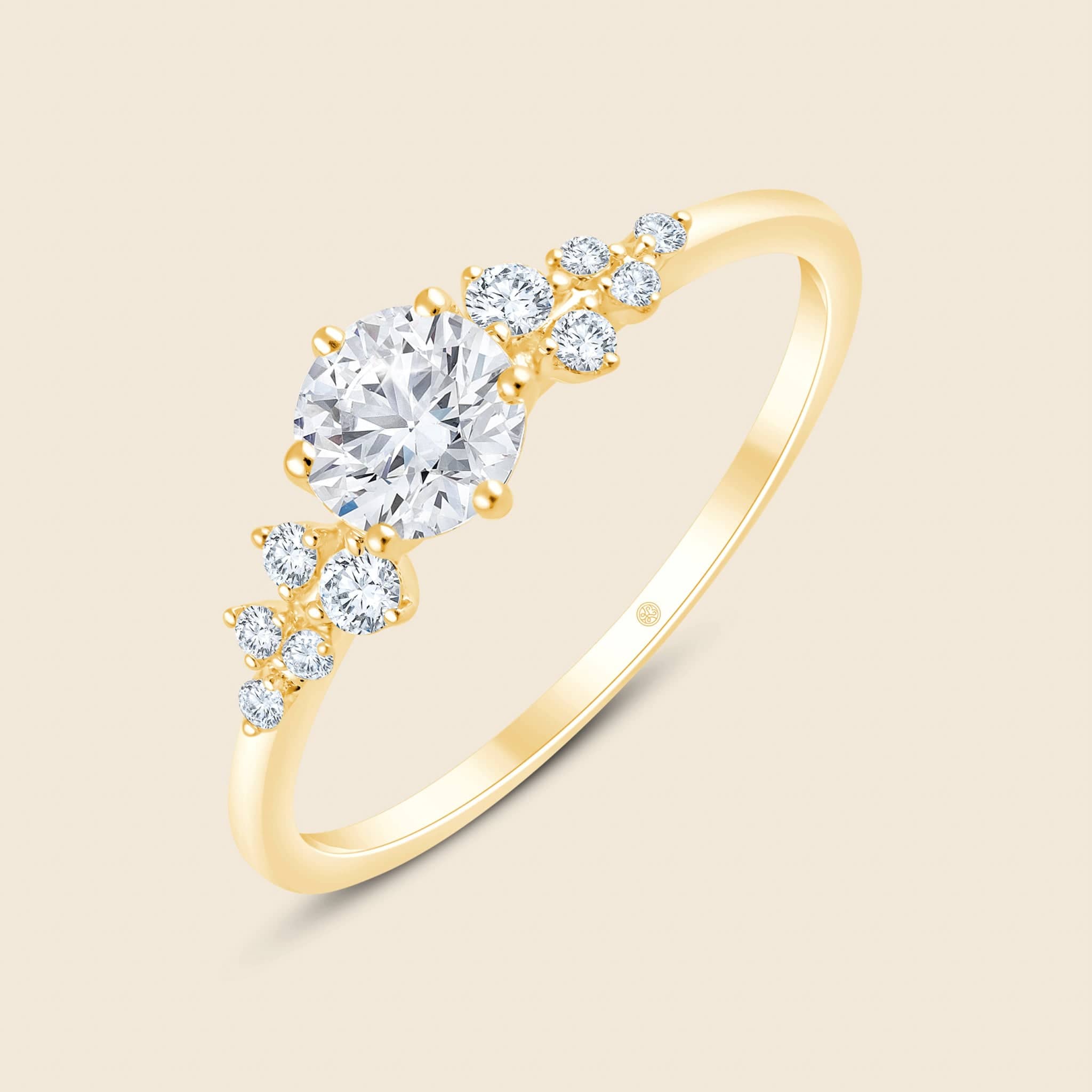 Stardust Ring inspiriert von Wüstenstaubkörnern