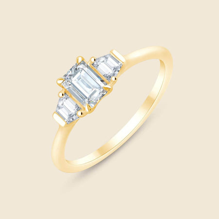 Lily Emerald Trapazoid Ring image